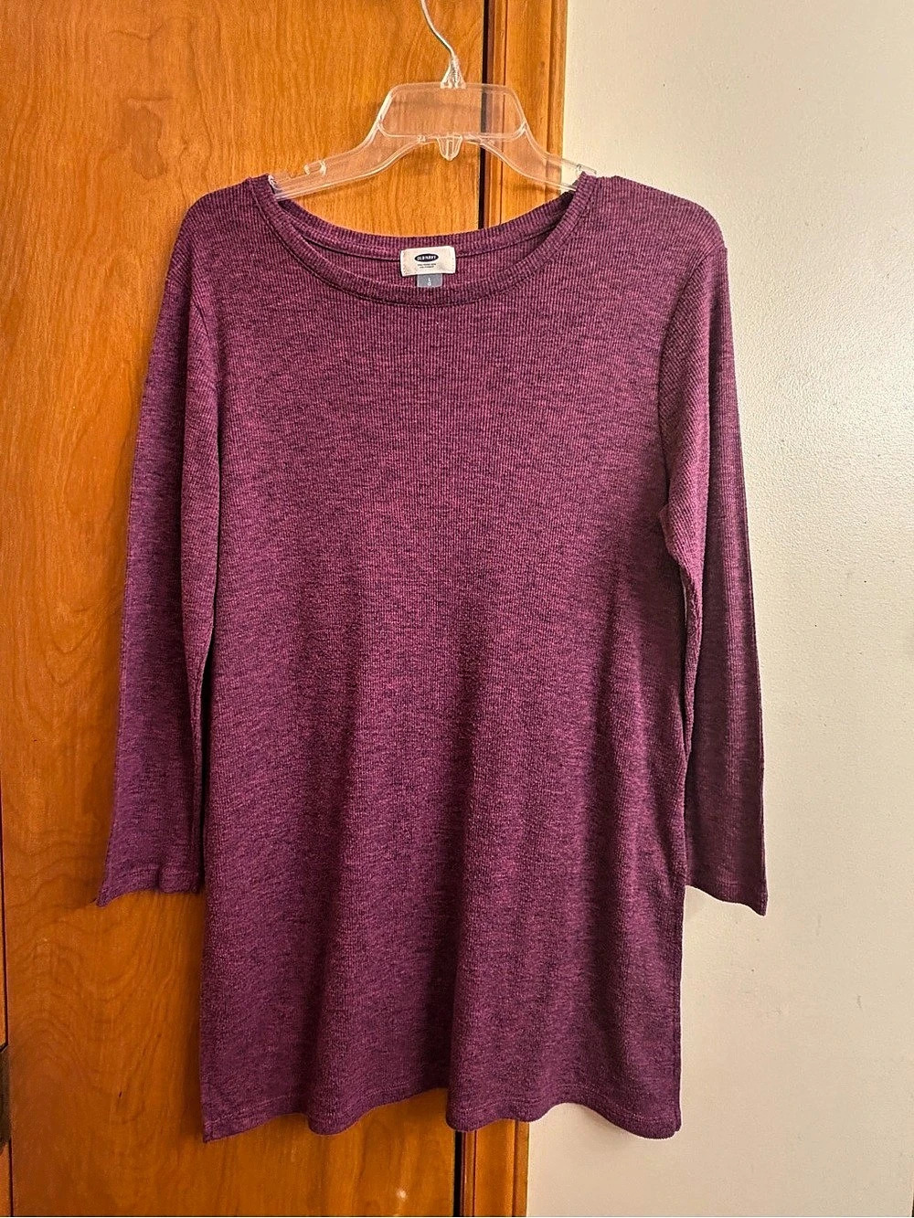 Old Navy Long Sleeve Top in Purple Size Large Like New